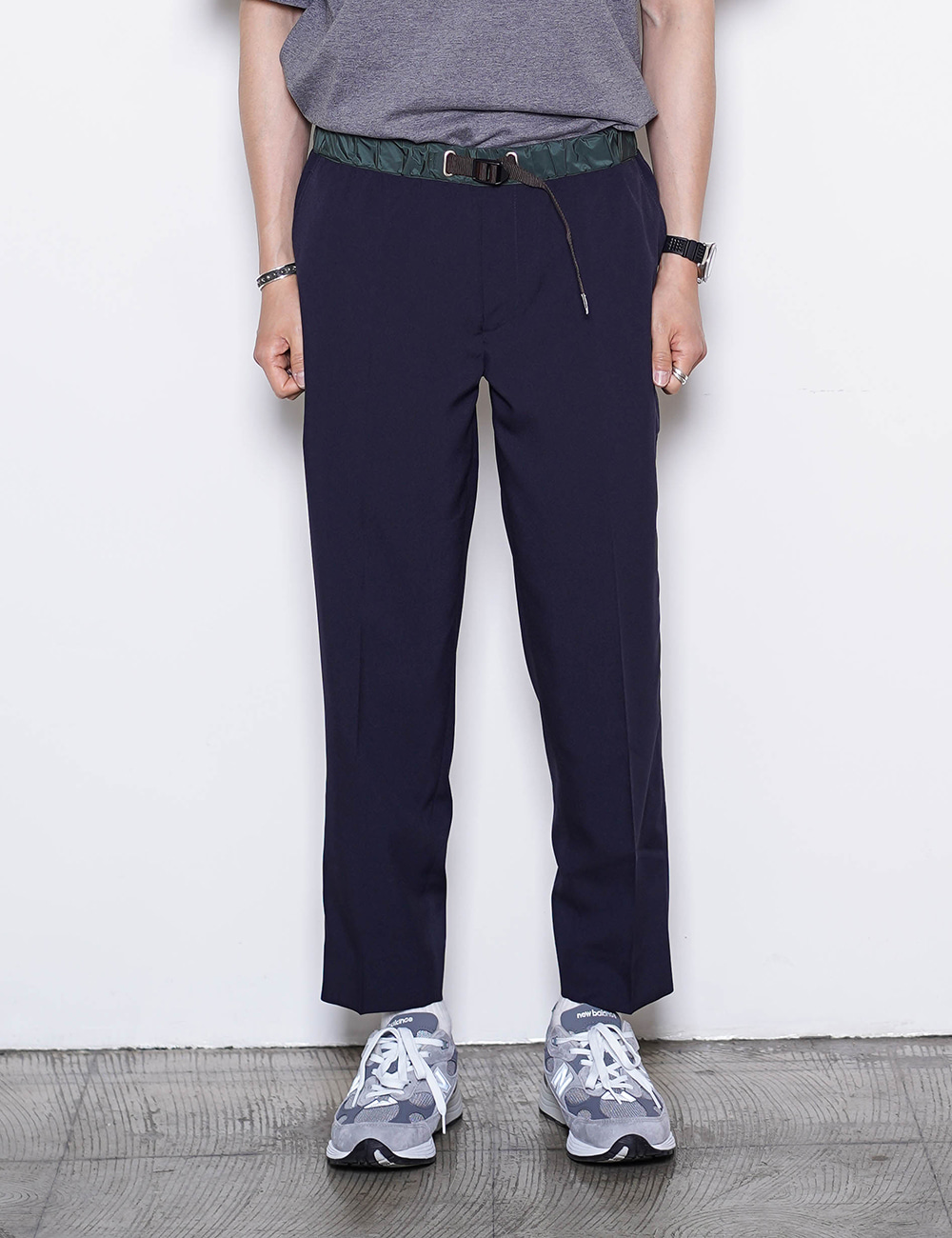 22SBM-P01136 Poly Tapered Pants (Navy Blue)