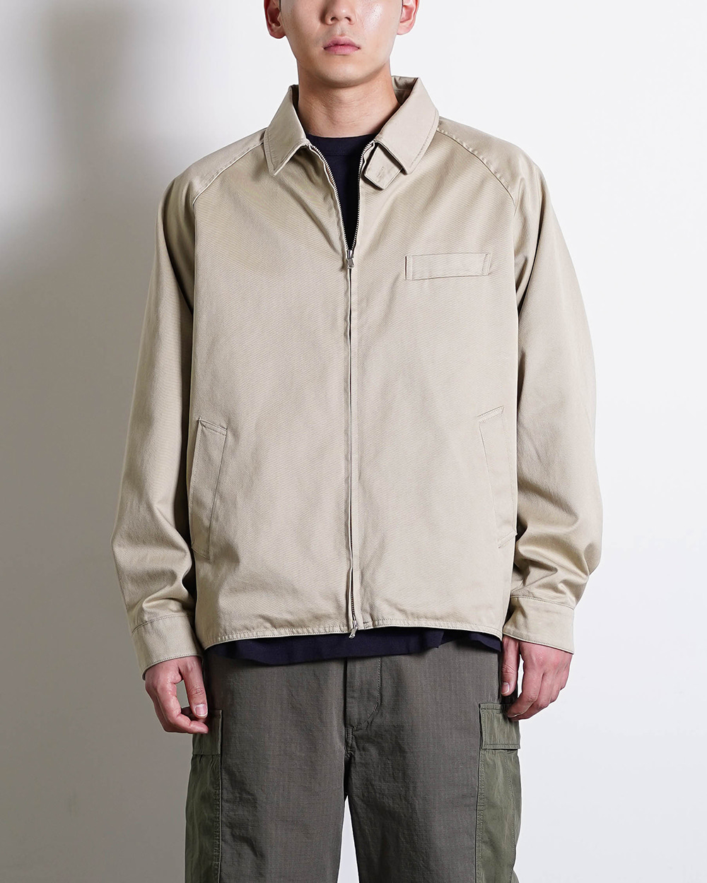 GORE-TEX INFINIUM Chino Crew Jacket (Khaki)