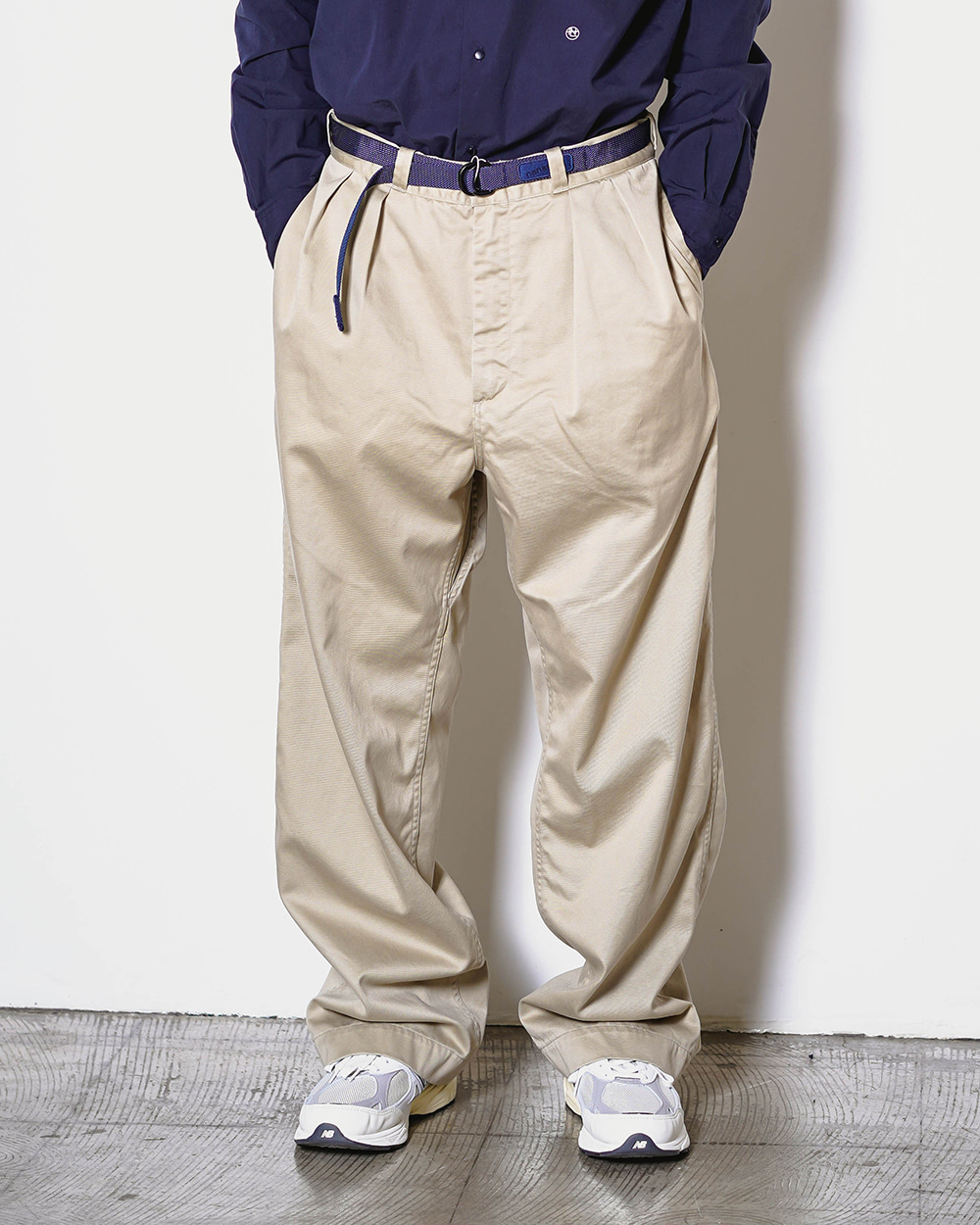 Double Pleat Wide Chino Pants (Khaki)